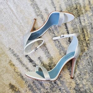 NWT Schutz Cadey Lee Heeled Sandal